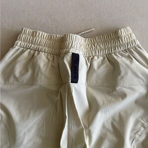 Lululemon SLNSH joggers